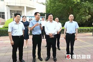 王霜为国足亚洲杯首战助威：希望展现风采，打出实力，中国加油！